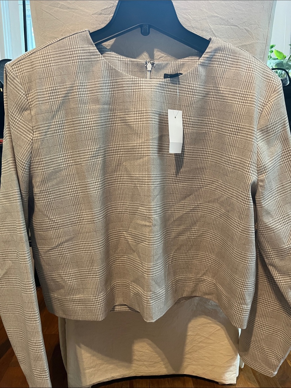 NWT Ann Taylor Herringbone Log Sleeve Top/XL